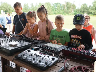 Radošas komandu aktivitātes sporta spēlēs